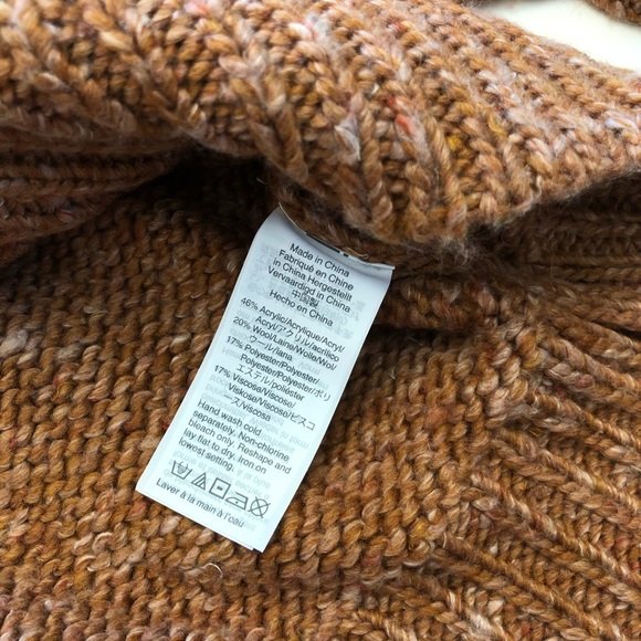 Madewell Pointelle Bubble-Sleeve Sweater - Picture 7 of 8